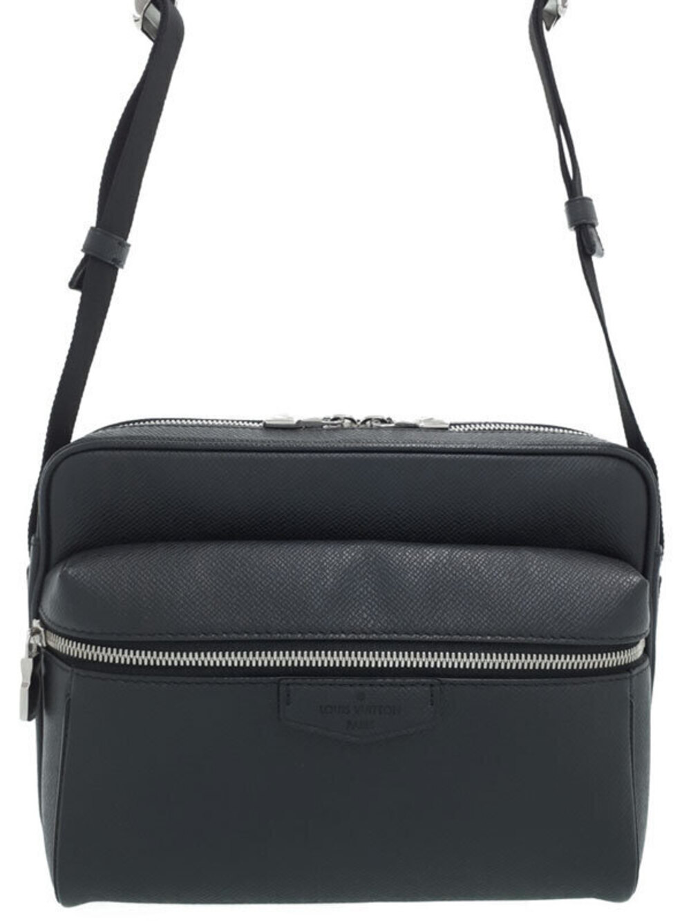 Louis Vuitton Taiga Outdoor Messenger Shoulder Bag